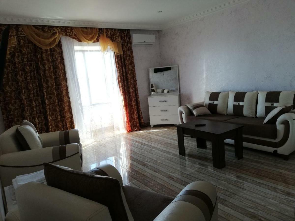 Hotel Black Sea Batumi Exteriér fotografie